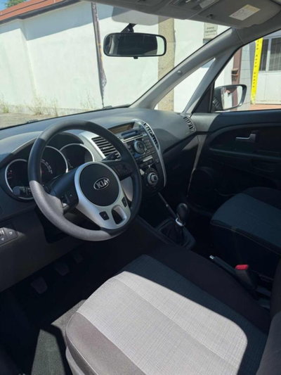 Kia Venga 1.4 CVVT Cool (9)