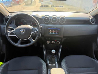 Dacia Duster 1.0 TCe 100 CV ECO-G 4x2 Prestige (12)