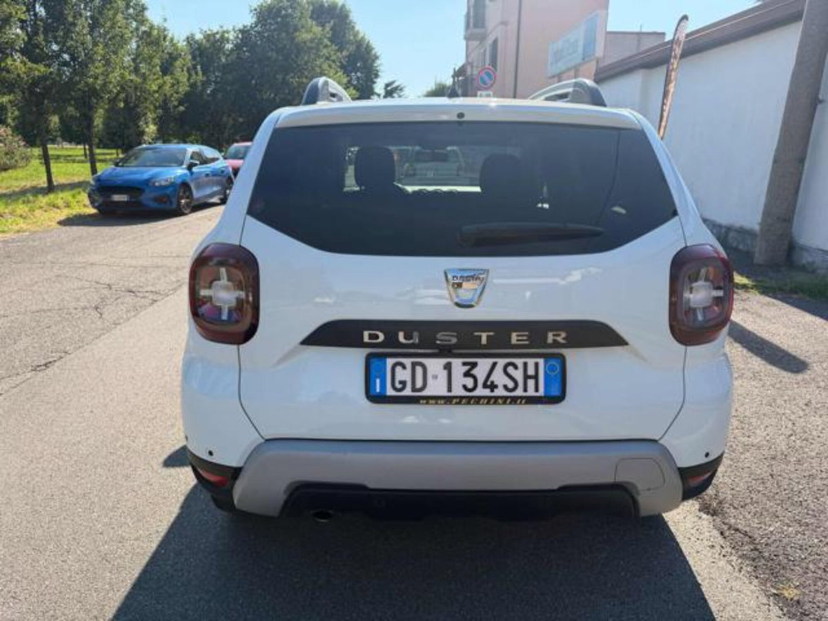 Dacia Duster 1.0 TCe 100 CV ECO-G 4x2 Prestige (4)