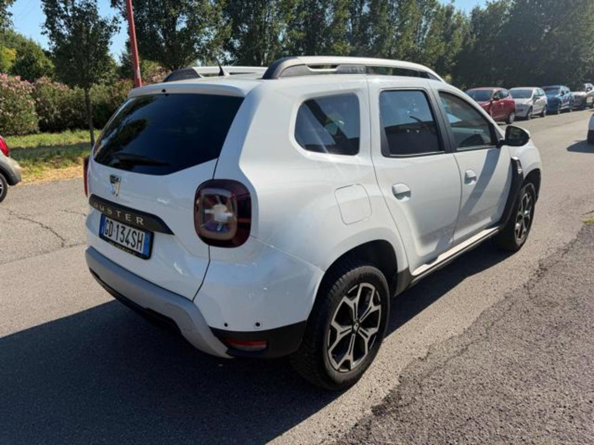 Dacia Duster 1.0 TCe 100 CV ECO-G 4x2 Prestige (5)
