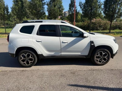 Dacia Duster 1.0 TCe 100 CV ECO-G 4x2 Prestige (6)