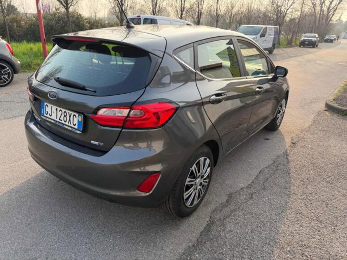 Ford Fiesta Active X 1.0 Ecoboost Hybrid 125 CV 5 porte (5)
