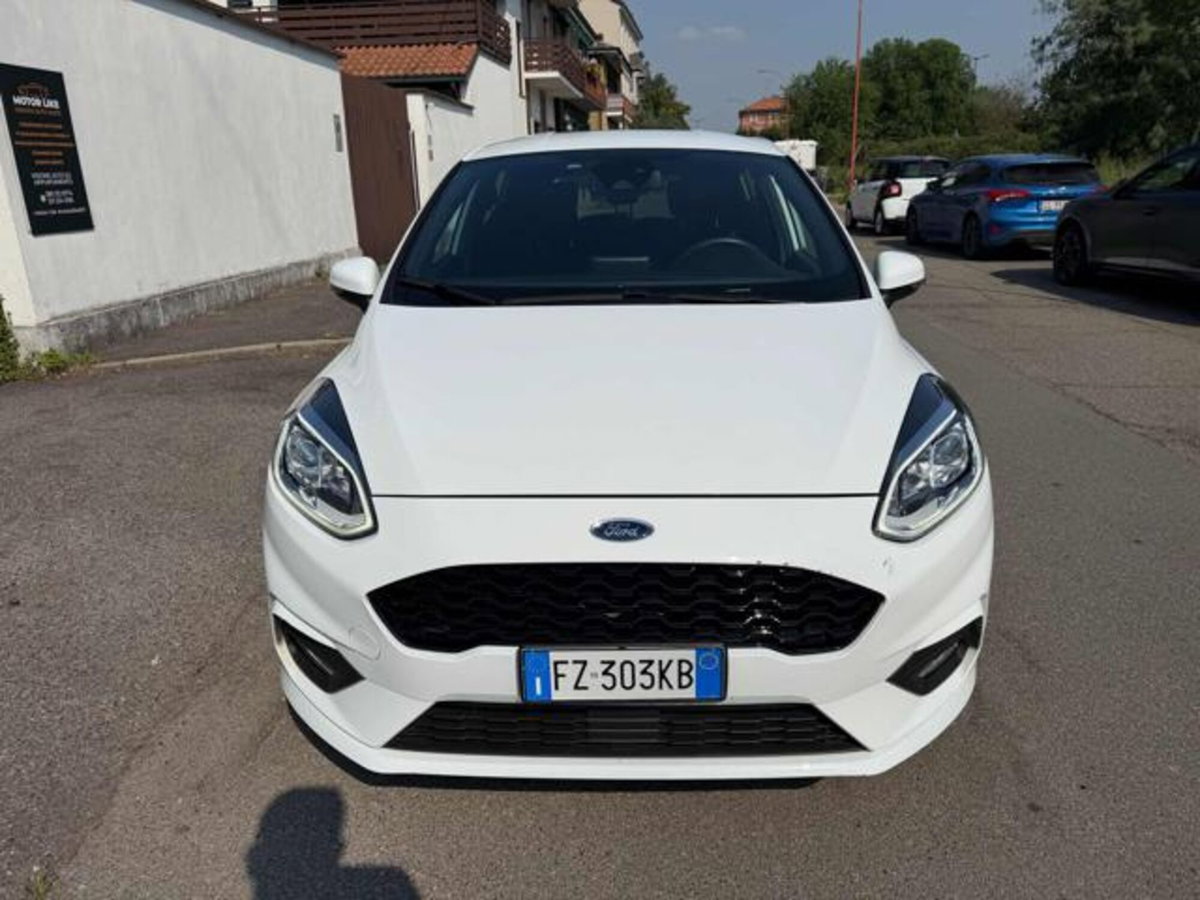 Ford Fiesta 1.1 85 CV 5 porte ST-Line (8)