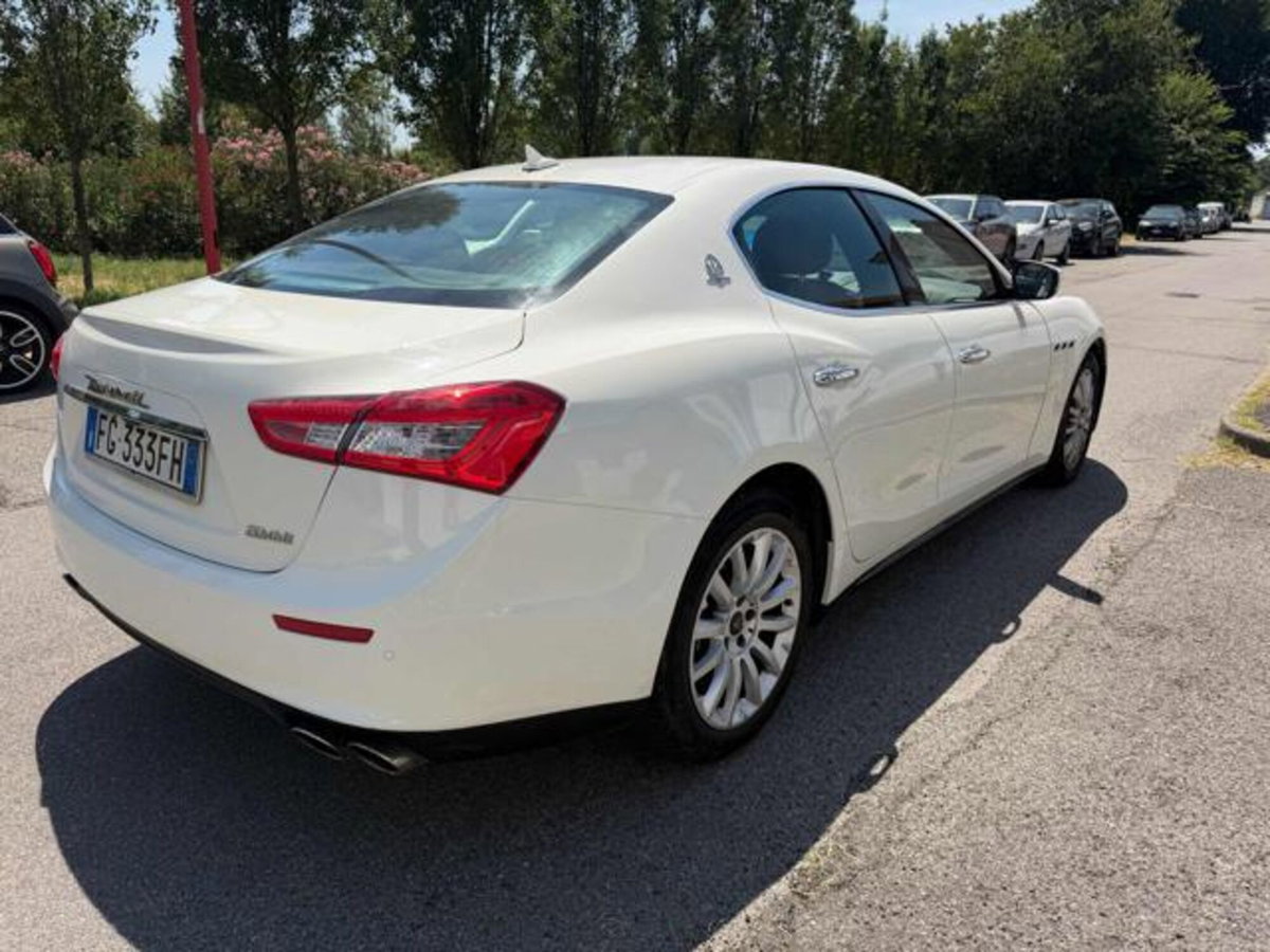 Maserati Ghibli Ghibli V6 Diesel (5)