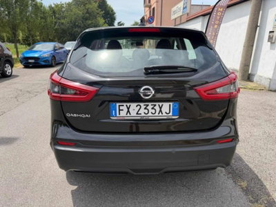 Nissan Qashqai 1.3 DIG-T 140 CV N-Connecta (4)