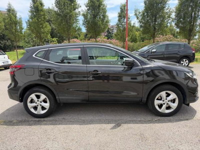 Nissan Qashqai 1.3 DIG-T 140 CV N-Connecta (6)