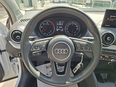Audi Q2 Q2 35 TDI quattro S tronic Business Plus (11)