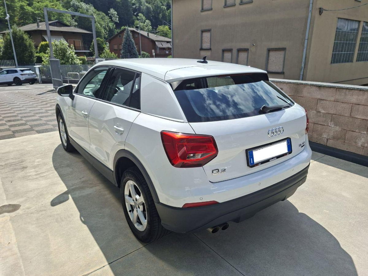 Audi Q2 Q2 35 TDI quattro S tronic Business Plus (5)