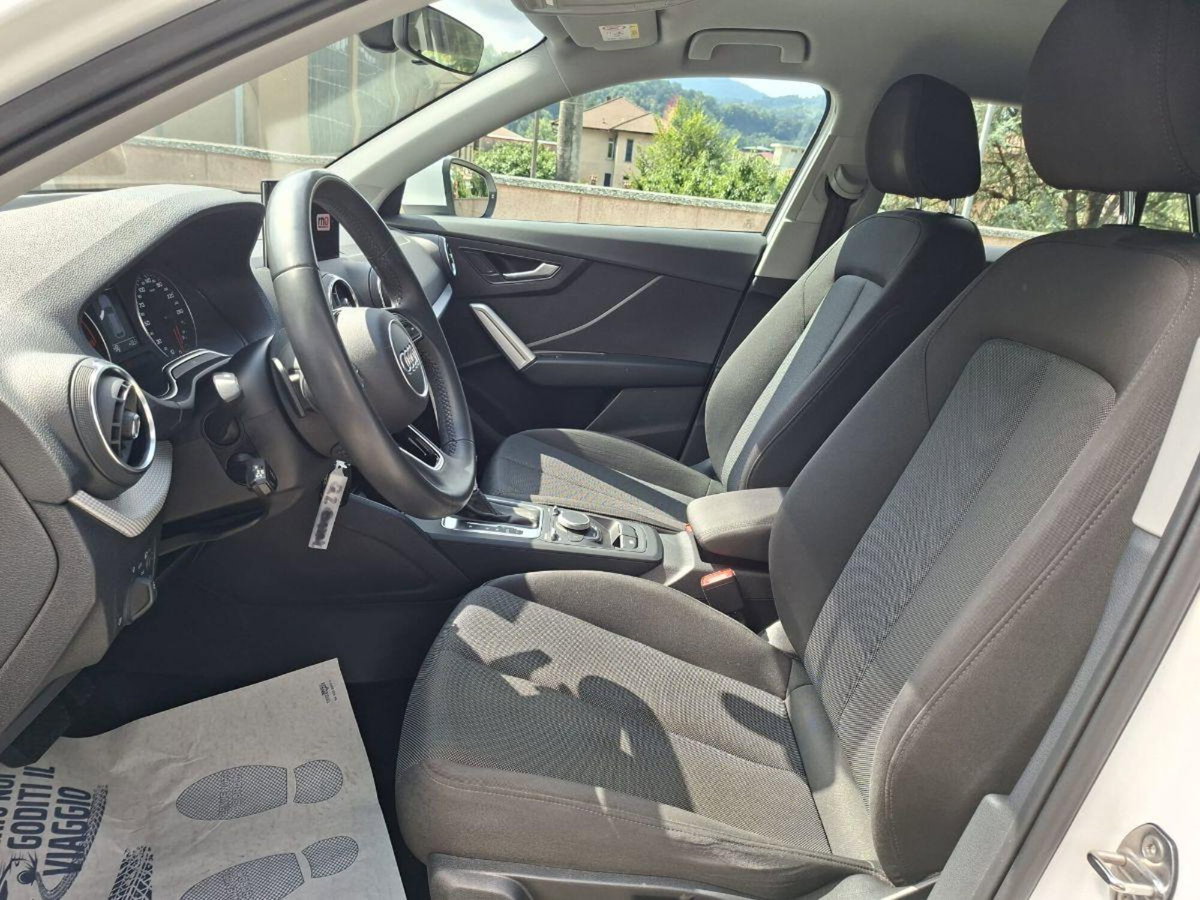 Audi Q2 Q2 35 TDI quattro S tronic Business Plus (8)