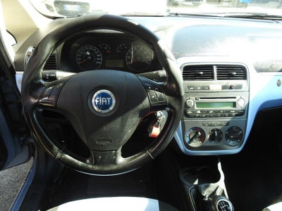 Fiat Grande Punto 1.2 5 porte Dynamic (13)