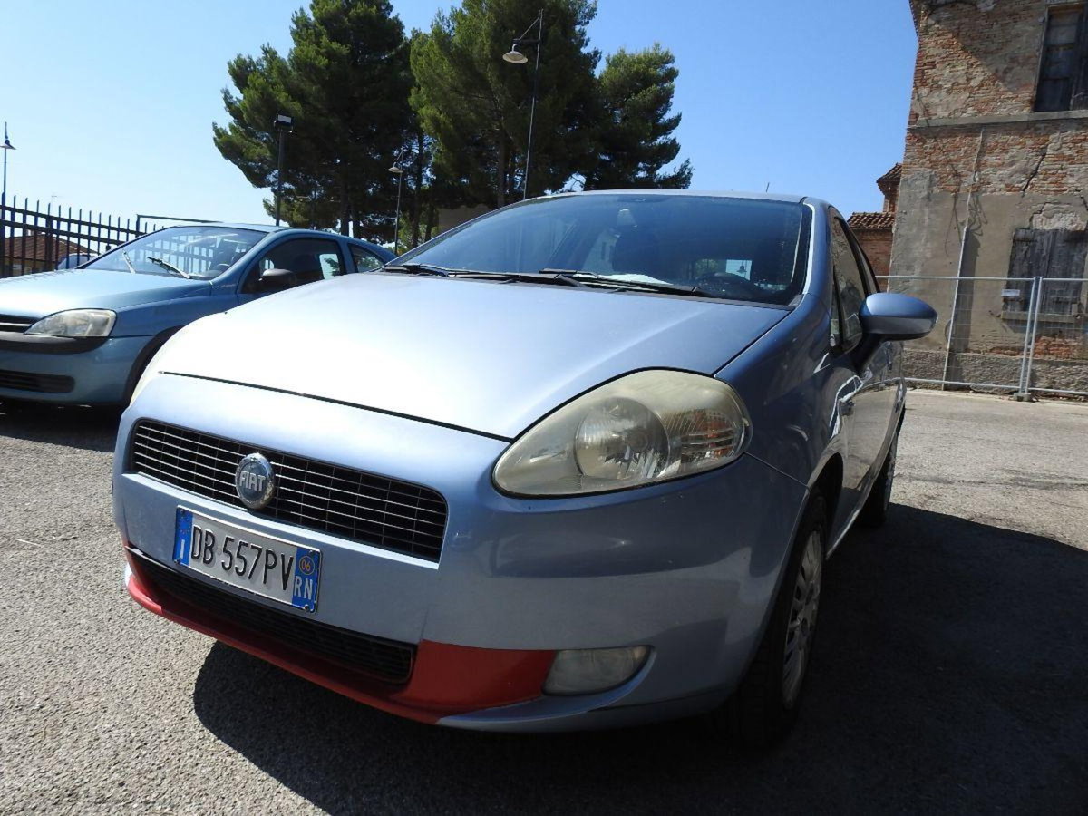 Fiat Grande Punto 1.2 5 porte Dynamic (2)