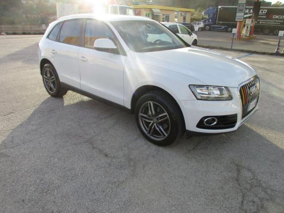 Audi Q5 2.0 TDI 177 CV quattro Advanced Plus (2)