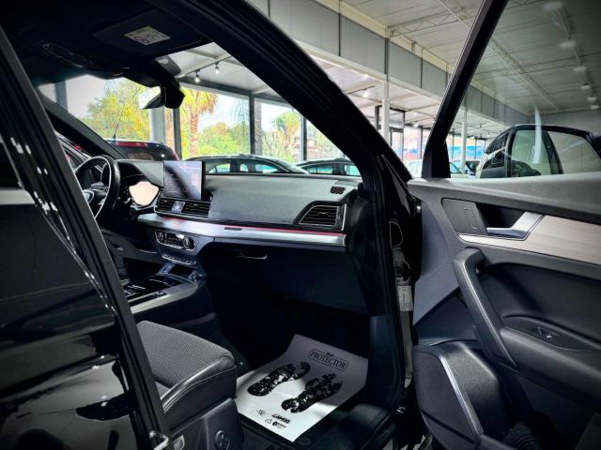 Audi Q5 40 2.0 tdi mhev 12V Identity Black quattro s-tronic (12)