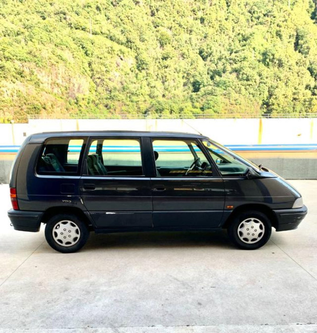 Renault Espace 2.0i cat RT (5)