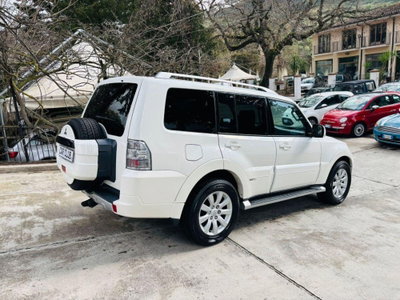 Mitsubishi Pajero 3.2 DI-D 16V aut. 5p. Instyle DPF (4)