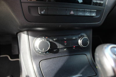 Mercedes-Benz Classe B 180 CDI Premium (15)