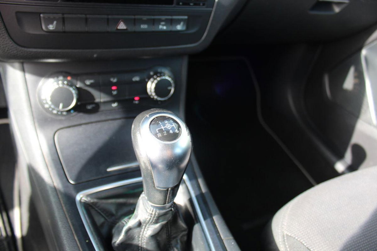Mercedes-Benz Classe B 180 CDI Premium (16)