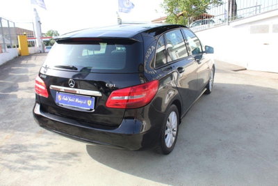 Mercedes-Benz Classe B 180 CDI Premium (7)