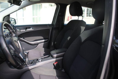 Mercedes-Benz Classe B 180 CDI Premium (8)