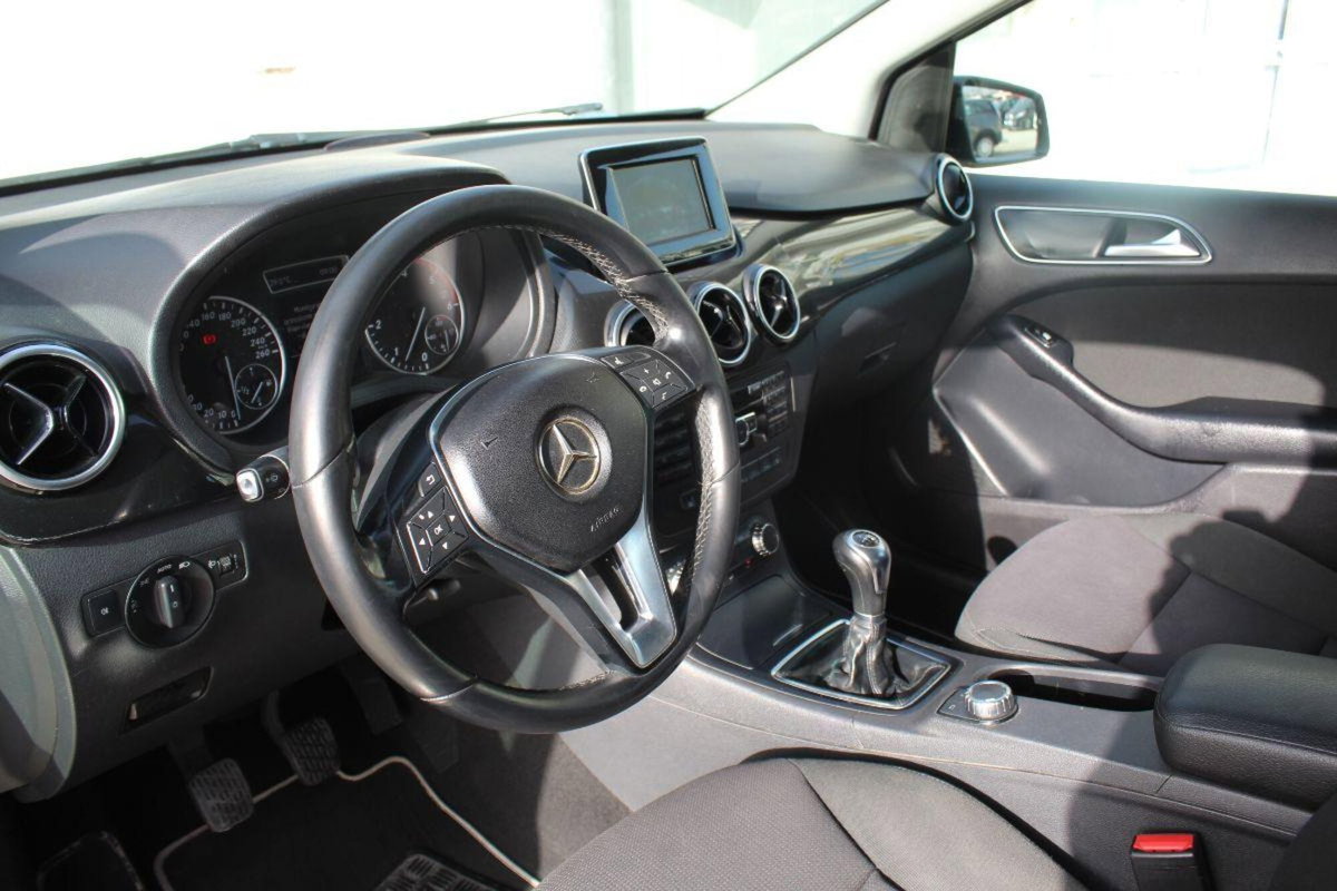 Mercedes-Benz Classe B 180 CDI Premium (9)