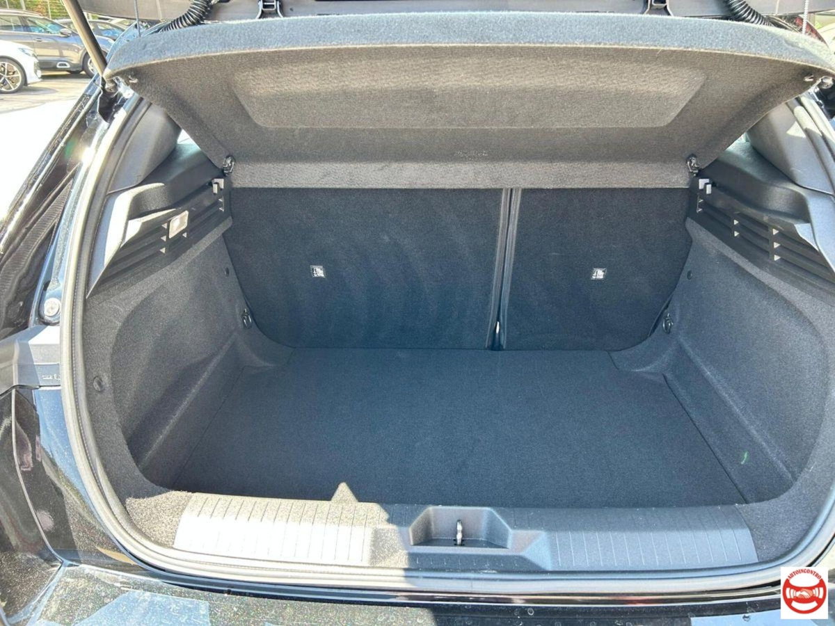 Opel Astra 1.2 t Edition s&s 110cv (15)