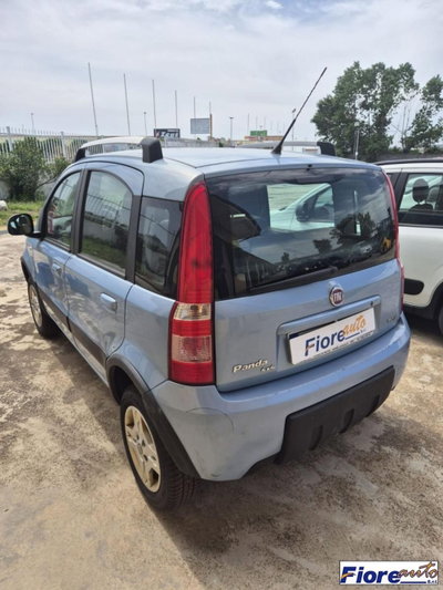 Fiat Panda 1.3 MJT 16V DPF 4x4 Climbing (7)