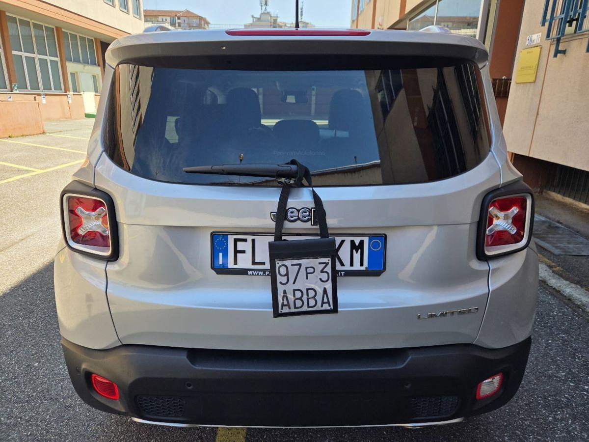 Jeep Renegade 1.6 Mjt 120 CV Limited (7)