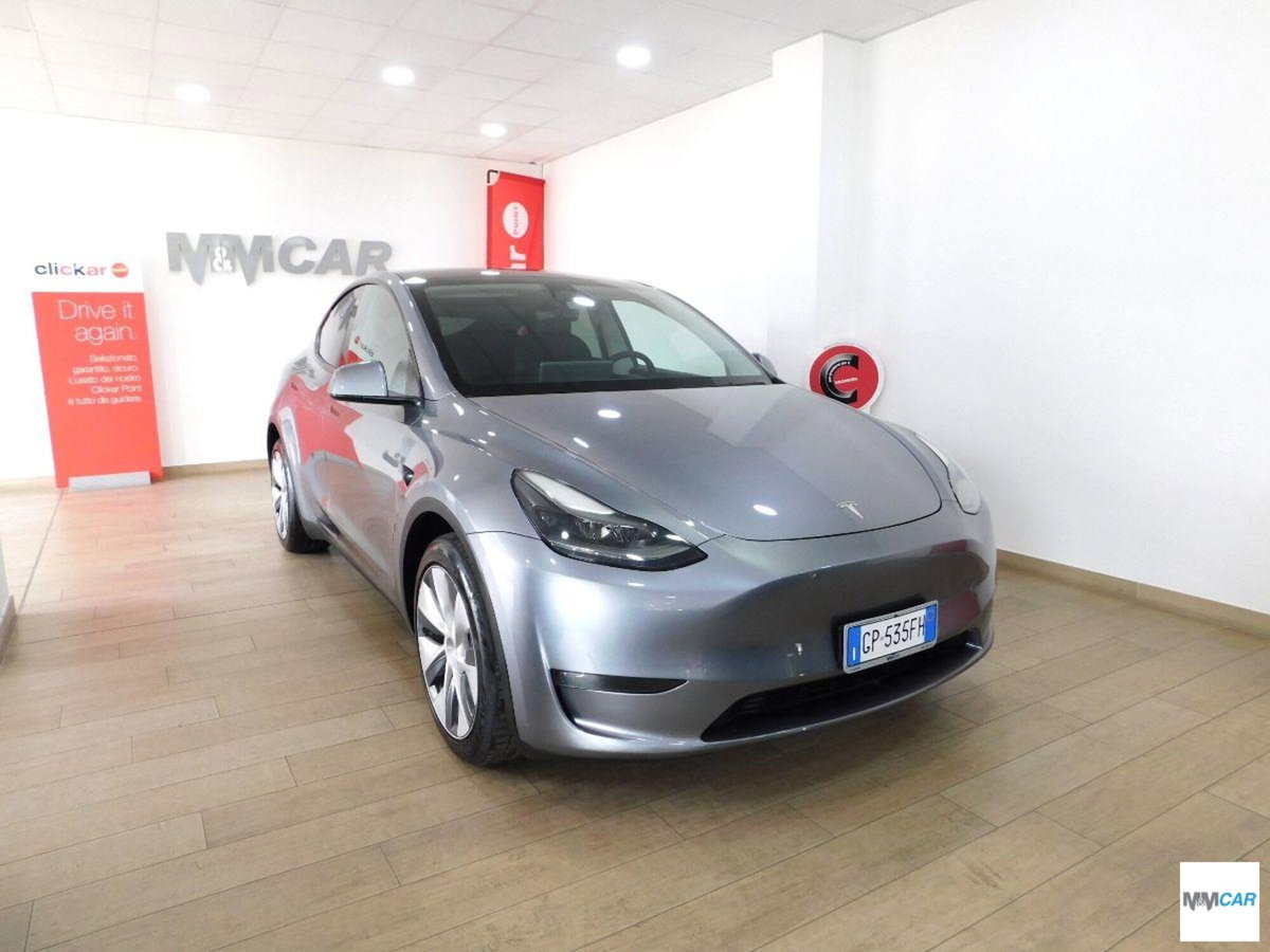 Tesla Model Y Long Range awd