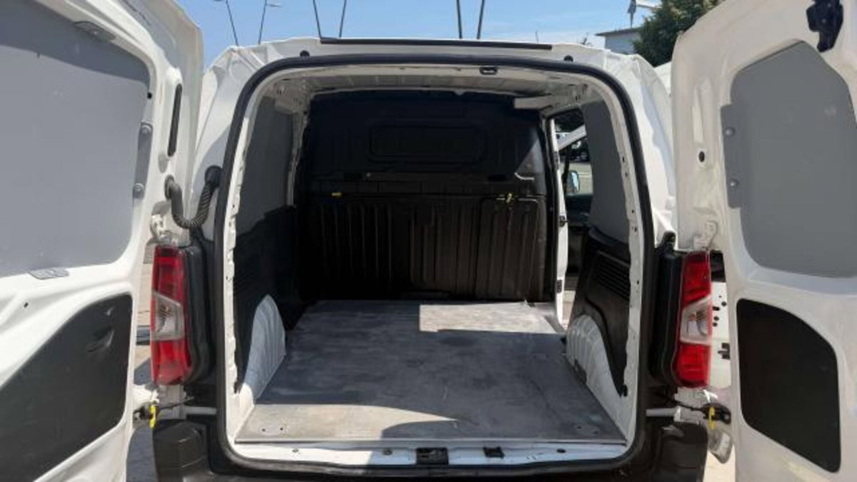 Opel Combo Furgone cargo L2H1 d.cab mobile 1.5d 100cv S&S mt6 (14)