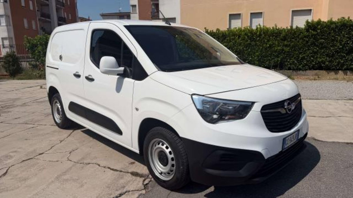 Opel Combo Furgone cargo L2H1 d.cab mobile 1.5d 100cv S&S mt6 (3)