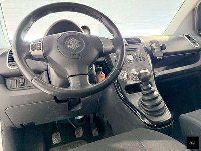 Suzuki Splash 1.0 VVT GL Style Start & Stop (11)
