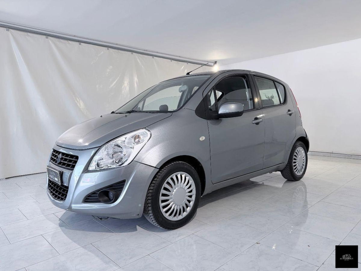 Suzuki Splash 1.0 VVT GL Style Start & Stop (3)