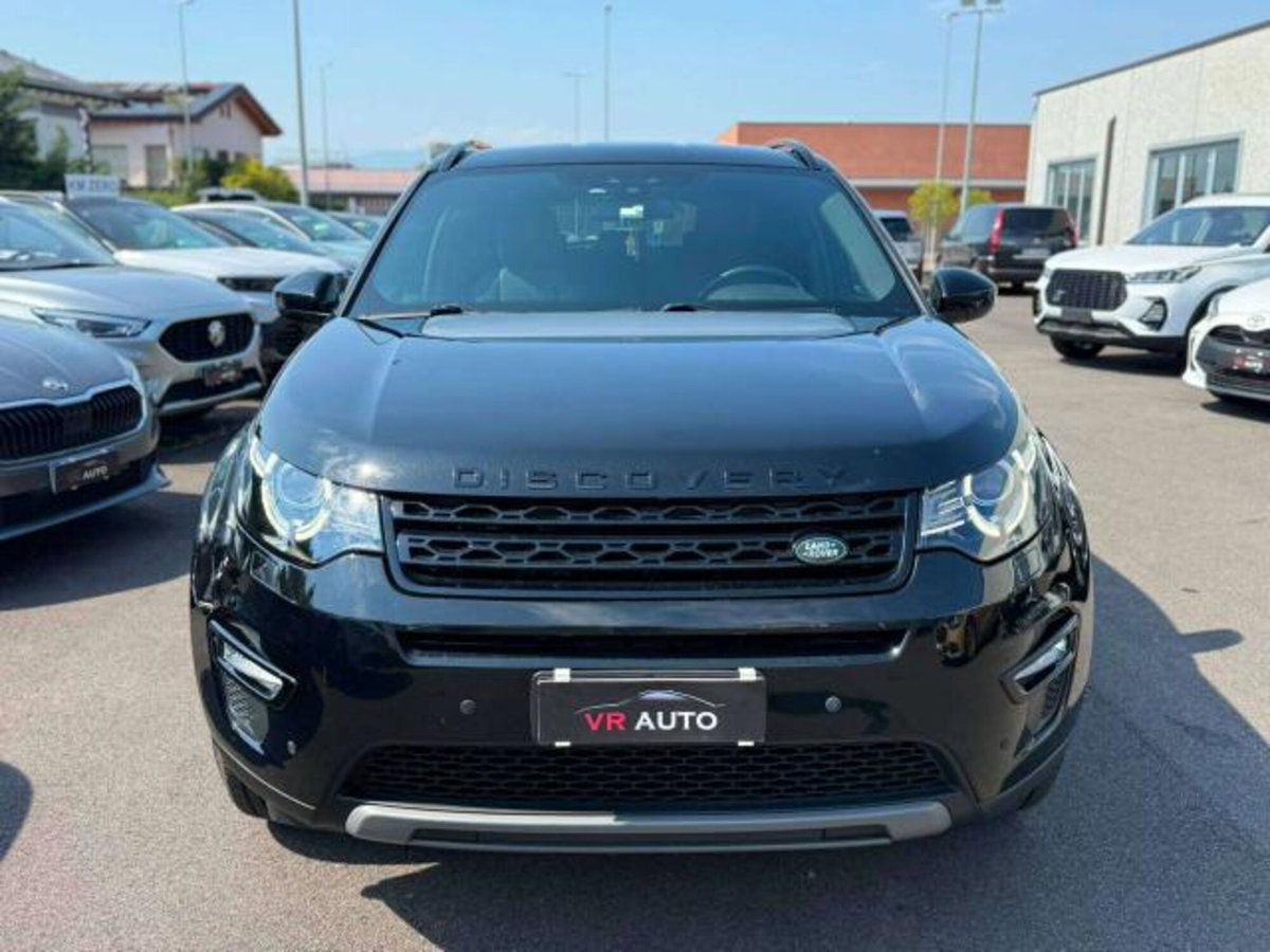 Land Rover Discovery Sport 2.0 TD4 150 CV HSE Luxury (2)