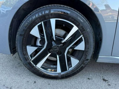 Peugeot 208 1.2 puretech Allure s&s 100cv (12)