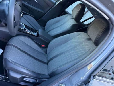 Peugeot 208 1.2 puretech Allure s&s 100cv (7)