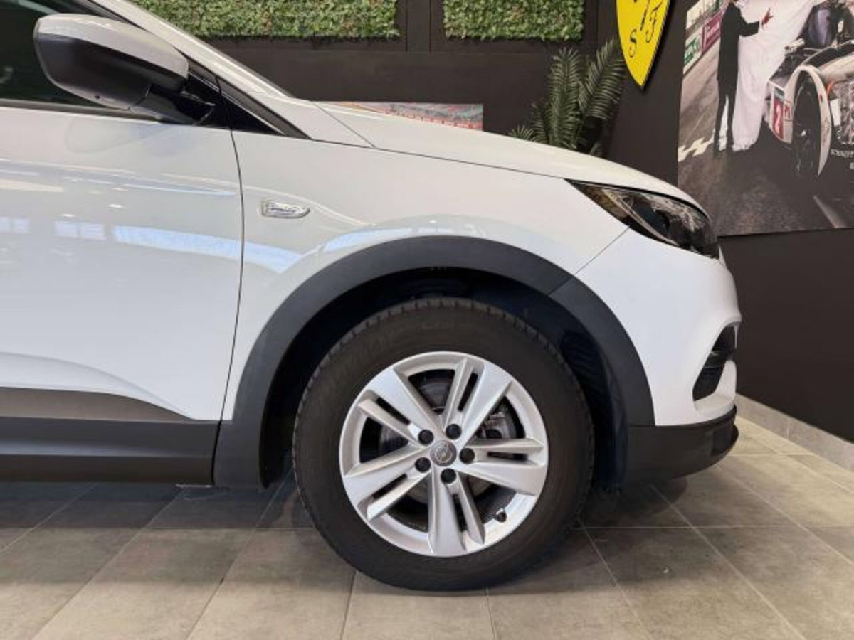 Opel Grandland X 1.6 diesel Ecotec Start&Stop Ultimate (8)