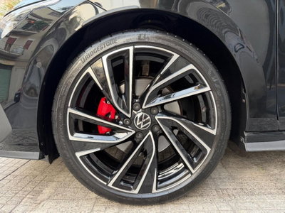 Volkswagen Golf 2.0 TDI GTD DSG (10)