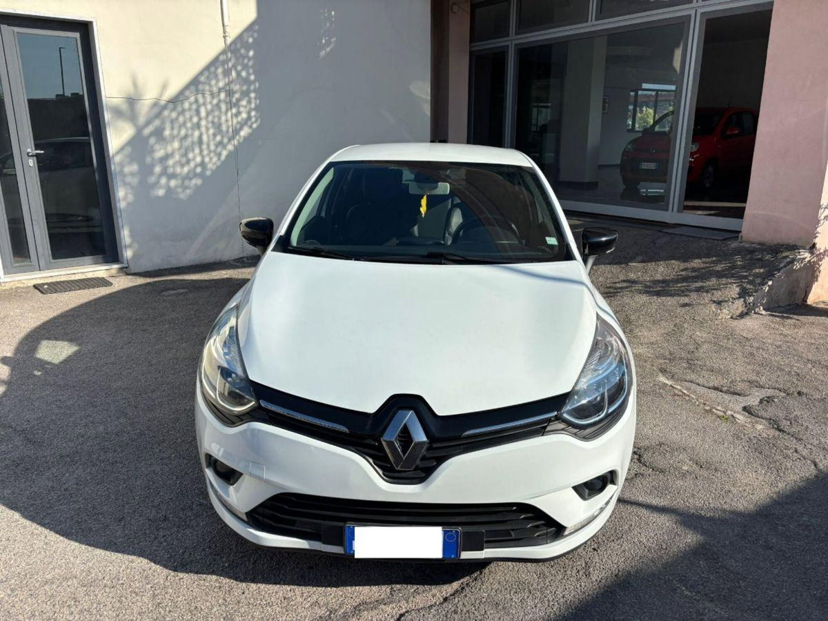 Renault Clio 1.5 dCi 8V 90CV Start&Stop 5 porte Duel (10)