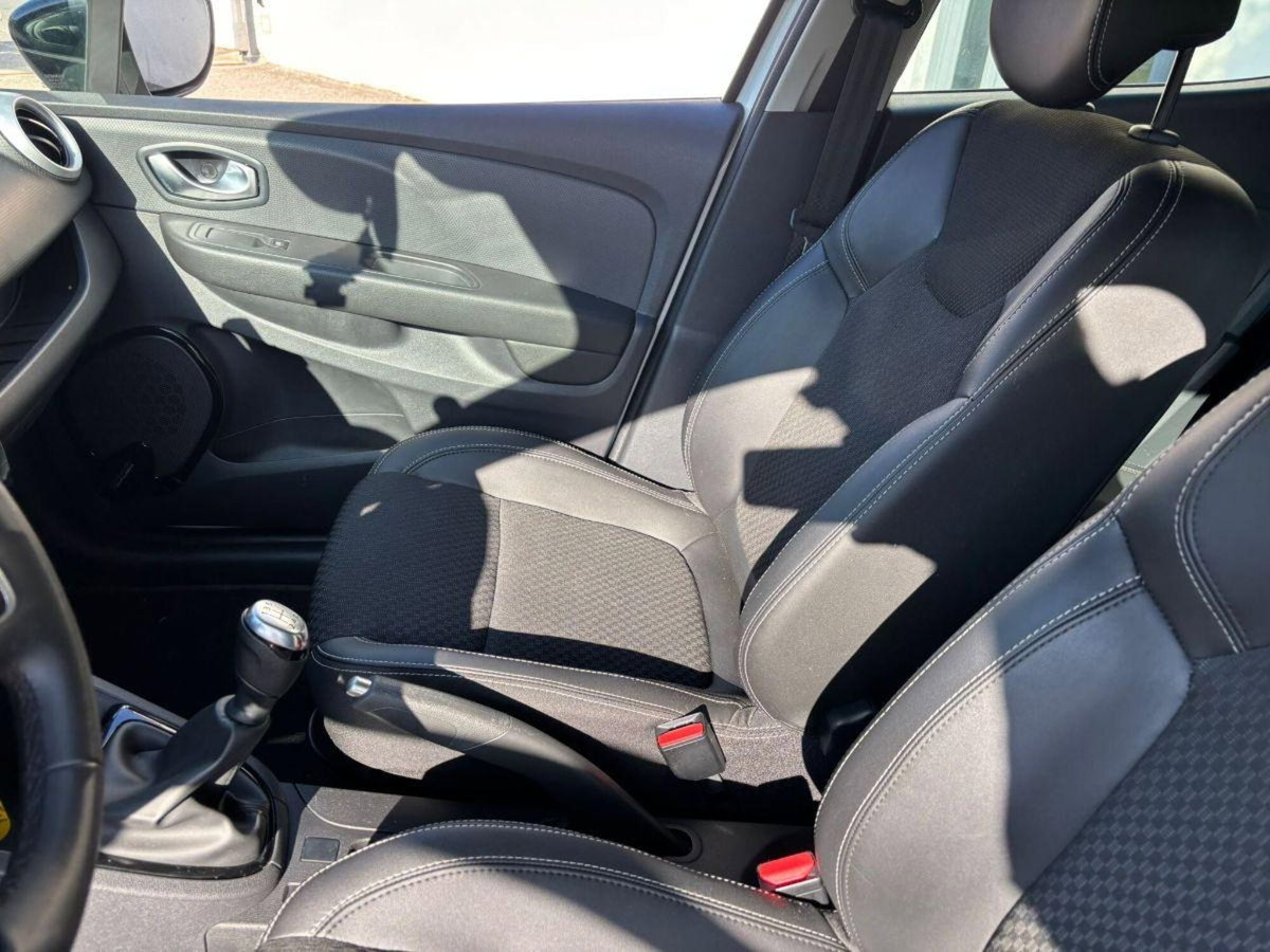 Renault Clio 1.5 dCi 8V 90CV Start&Stop 5 porte Duel (6)