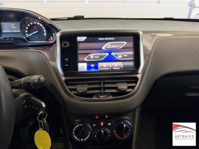 Peugeot 2008 VTi 82CV Allure (10)