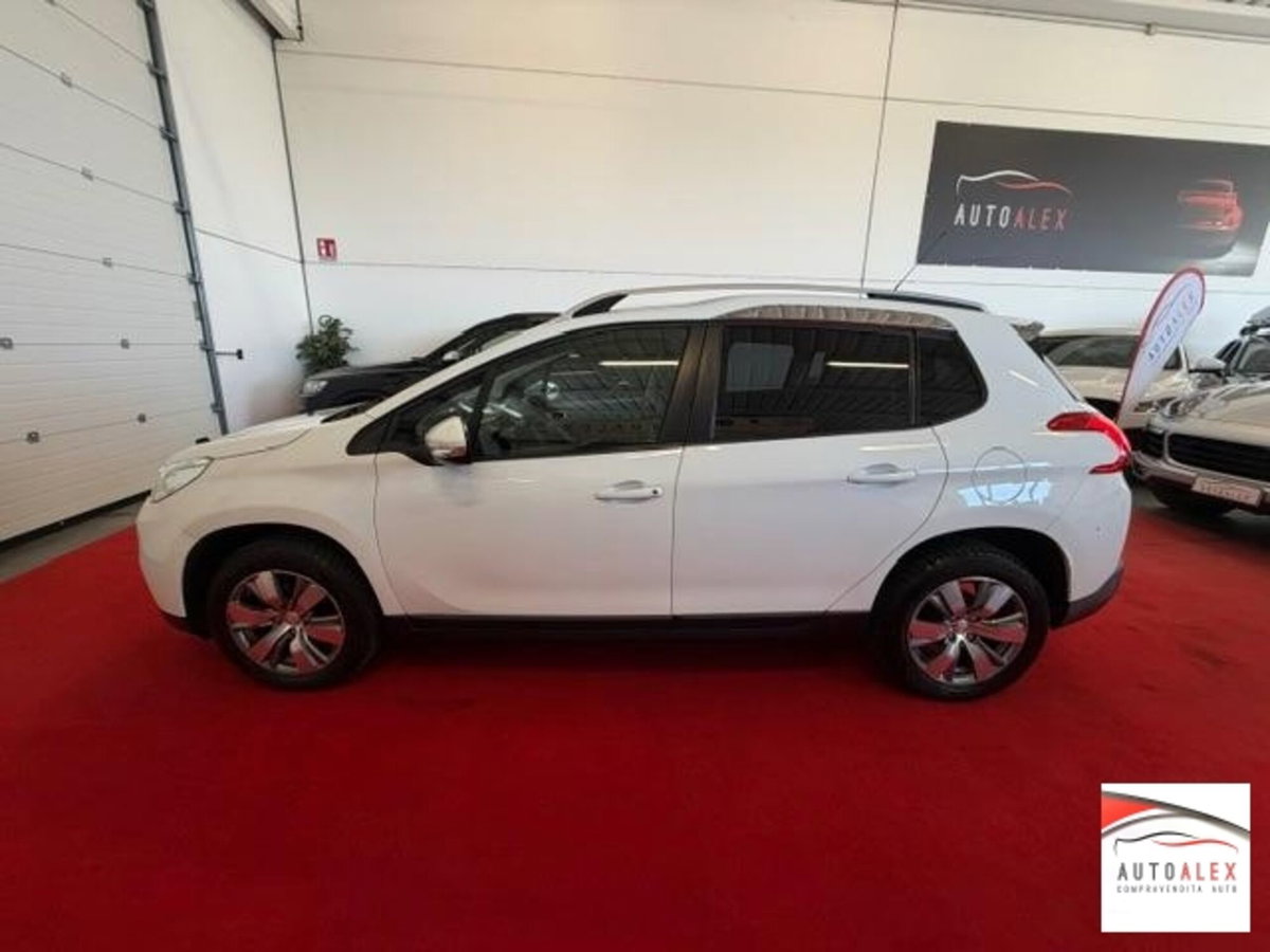 Peugeot 2008 VTi 82CV Allure (15)