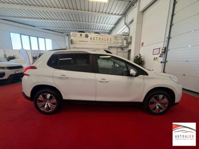 Peugeot 2008 VTi 82CV Allure (16)