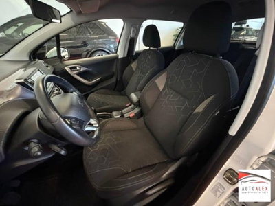 Peugeot 2008 VTi 82CV Allure (8)