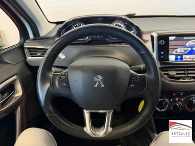 Peugeot 2008 VTi 82CV Allure (9)