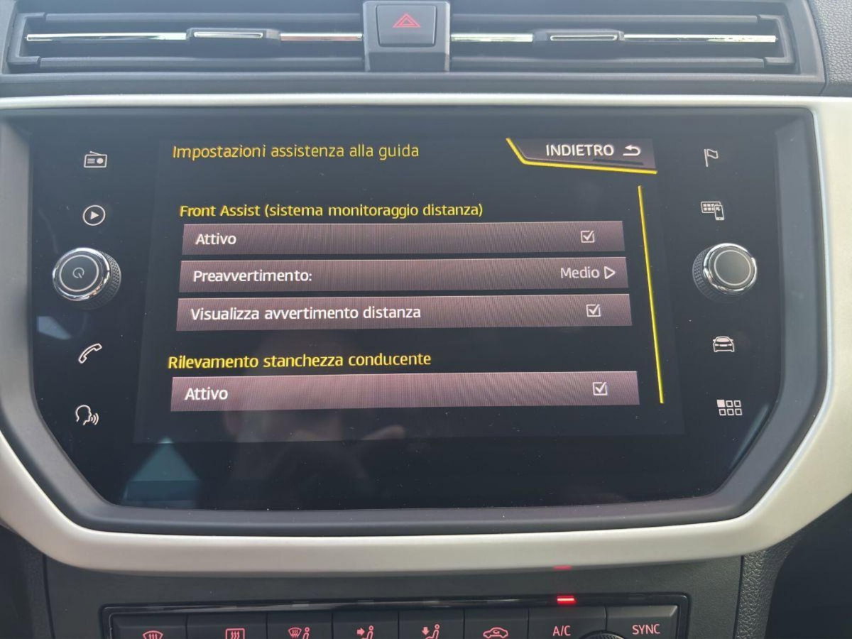 SEAT Arona 1.0 EcoTSI 115 CV DSG XCELLENCE (17)