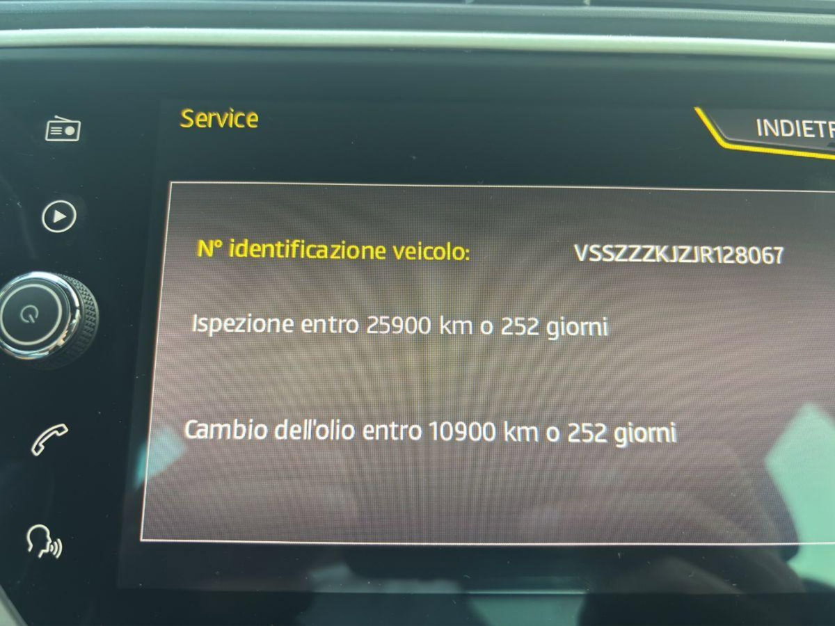 SEAT Arona 1.0 EcoTSI 115 CV DSG XCELLENCE (18)