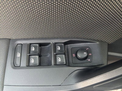 SEAT Arona 1.0 EcoTSI 115 CV DSG XCELLENCE (20)