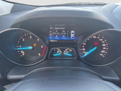 Ford Kuga 1.5 TDCI 120 CV S&S 2WD Titanium (14)