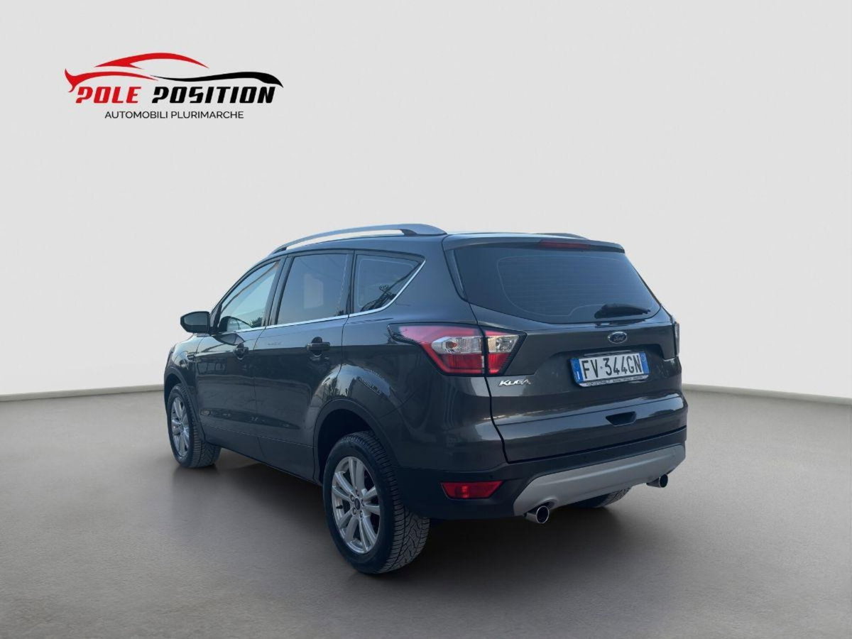 Ford Kuga 1.5 TDCI 120 CV S&S 2WD Titanium (3)
