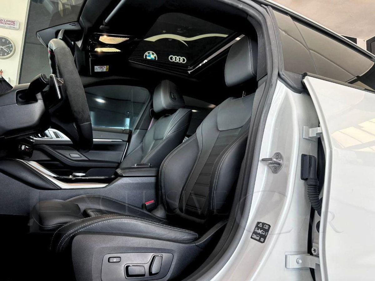 BMW Serie 4 Coupé 430dA xDrive  Msport (8)